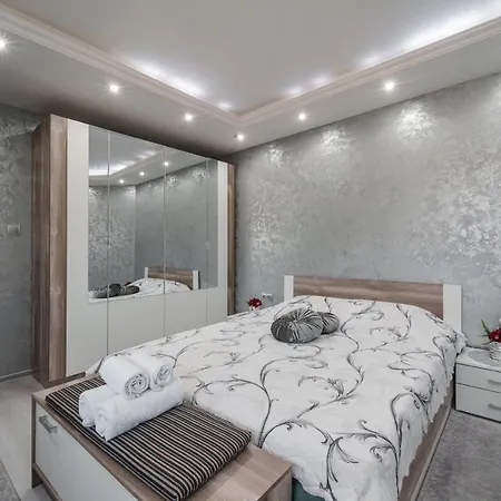- A Brand New Luxury & Comfy. *