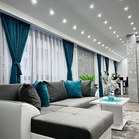 - A Brand New Luxury & Comfy. *